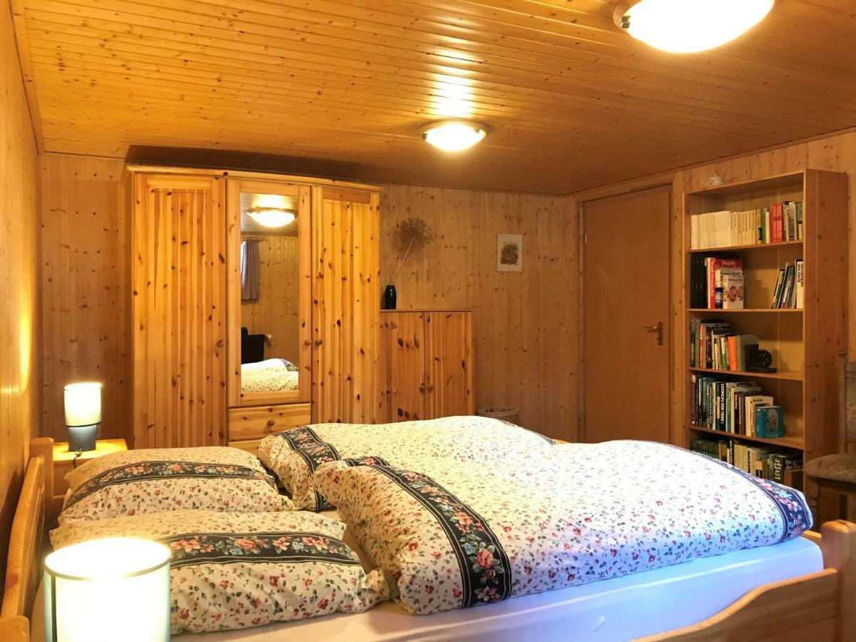Schoenes Kellerzimmer Mit Bad Appartement Mittelangeln Buitenkant foto